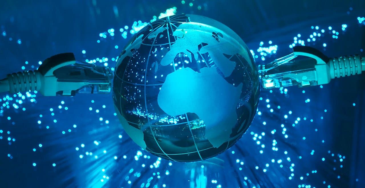 Tema - Os cuidados com a exposição na internet