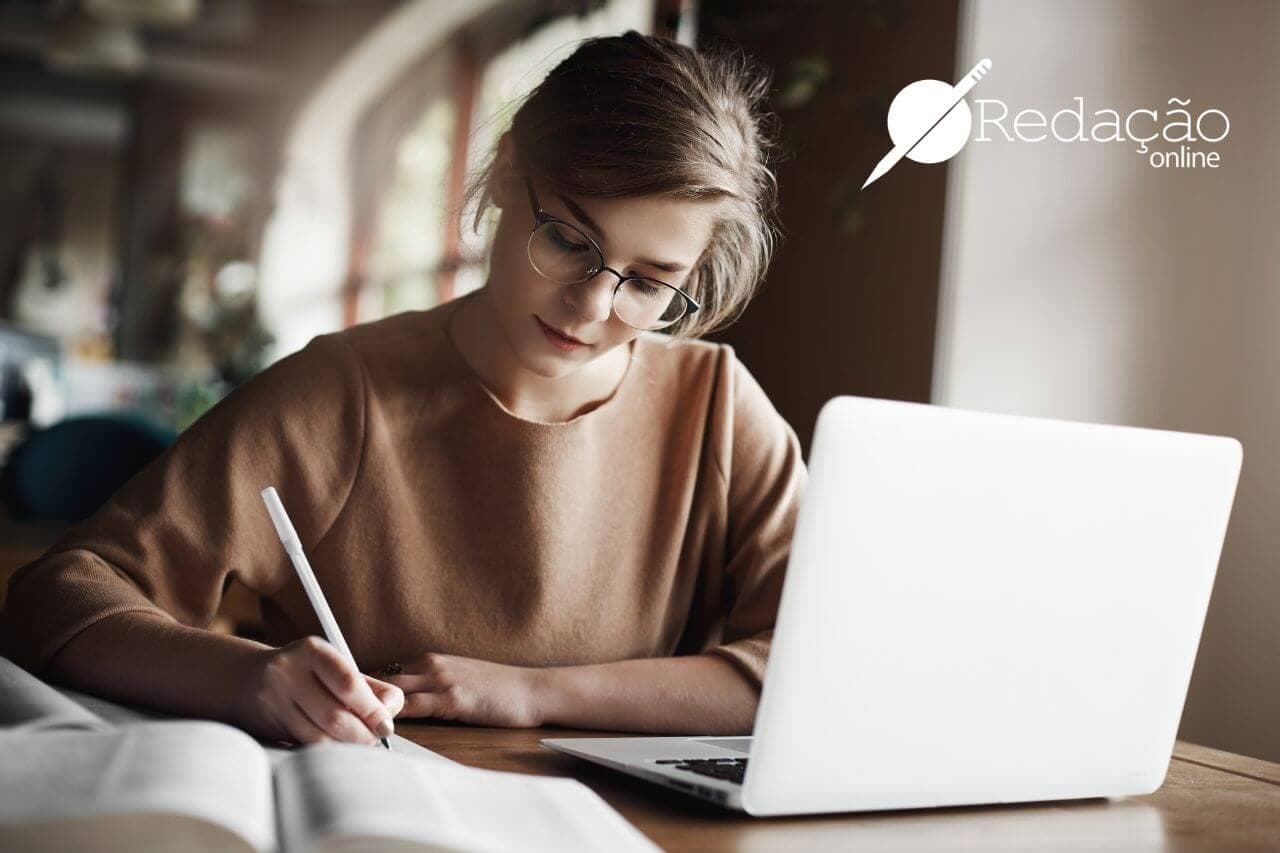 Temas de redação subjetivos e objetivos