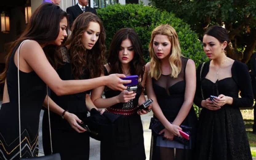 Como usar a série Pretty Little Liars na redação?